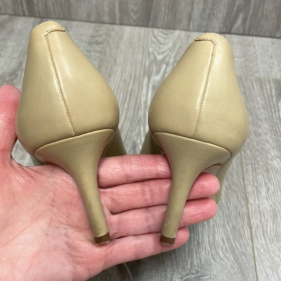 Ann Taylor Leather Pumps Heels Style 397174 Camel Nude 7M - Picture 12 of 16